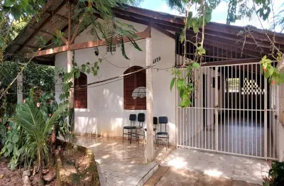 Casa com 4 quartos à venda na avenida floriano peixoto, 4639, rainha do mar, itapoá, 90 m2 por r$ 450.000
