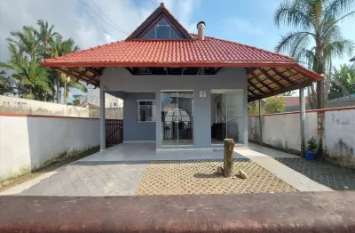 Casa com 3 quartos à venda na rua são joão maria vianney, 324, cambijú, itapoá, 222 m2 por r$ 750.000