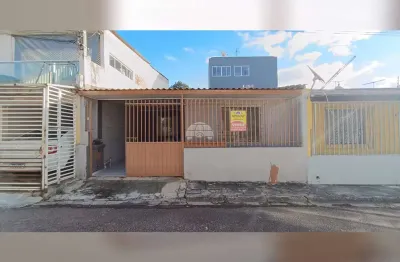 Casa em condomínio fechado com 3 quartos à venda na rua izaac ferreira da cruz, 4391, sítio cercado, curitiba, 45 m2 por r$ 280.000
