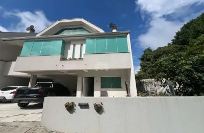 Casa em condomínio fechado com 4 quartos à venda na rua josé risseto, 632, santa felicidade, curitiba, 246 m2 por r$ 1.640.000