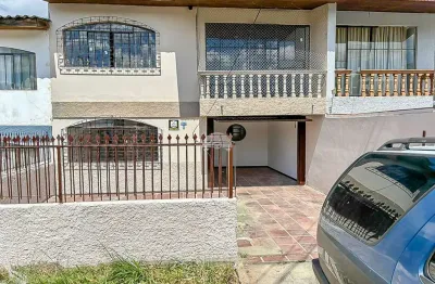 Casa com 3 quartos à venda na rua bento cego, 282, uberaba, curitiba, 104 m2 por r$ 550.000