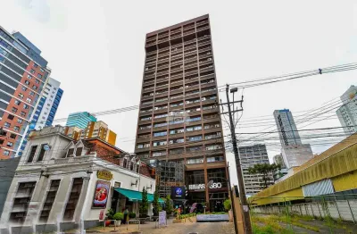 Sala comercial à venda na rua emiliano perneta, 680, centro, curitiba, 63 m2 por r$ 700.000