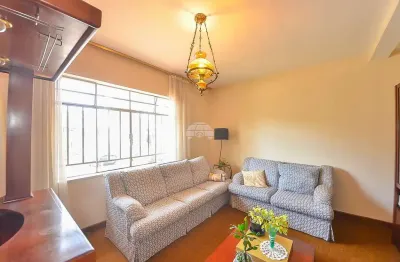Casa com 2 quartos à venda na rua prefeito ângelo ferrário lopes, 1555, hugo lange, curitiba, 585 m2 por r$ 1.500.000