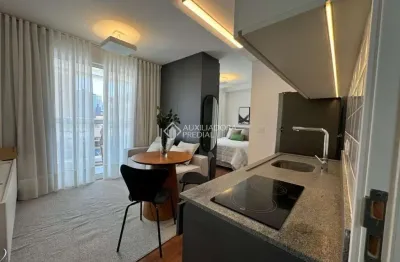 Apartamento com 1 quarto à venda na rua lourenço pinto, 107, centro, curitiba, 34 m2 por r$ 399.000