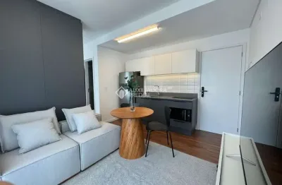 Apartamento com 1 quarto à venda na rua lourenço pinto, 107, centro, curitiba, 34 m2 por r$ 399.000