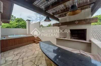 Casa em condomínio fechado com 4 quartos à venda na travessa pedra redonda, 142, jardim isabel, porto alegre, 389 m2 por r$ 1.590.000
