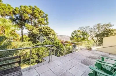 Casa em condomínio fechado com 3 quartos à venda na rua professor ildefonso gomes, 80, vila conceição, porto alegre, 397 m2 por r$ 2.600.000