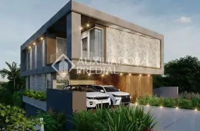 Casa em condomínio fechado com 4 quartos à venda na estrada das três meninas, 2001, vila nova, porto alegre, 340 m2 por r$ 2.090.000