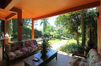 Casa em condomínio fechado com 4 quartos à venda na rua doutora aurora nunes wagner, 90, santa tereza, porto alegre, 465 m2 por r$ 1.995.000