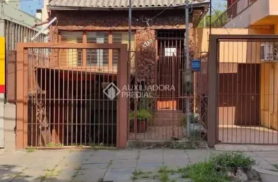 Casa com 3 quartos à venda na rua barão do amazonas, 1740, jardim botânico, porto alegre, 119 m2 por r$ 550.000