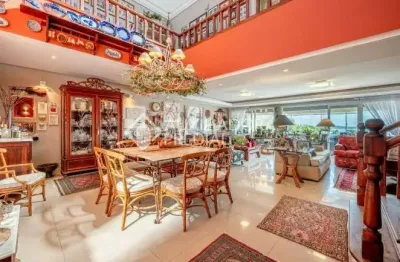 Casa com 3 quartos à venda na rua professor pereira coelho, 86, tristeza, porto alegre, 376 m2 por r$ 2.200.000