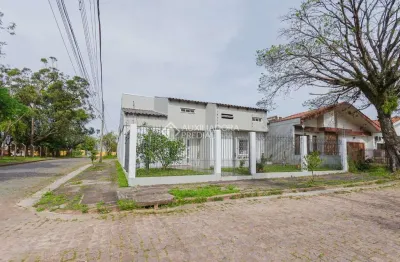 Casa com 3 quartos à venda na rua professor leopoldo tietbohl, 10, jardim itu sabará, porto alegre, 390 m2 por r$ 680.000