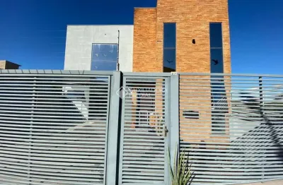 Casa em condomínio fechado com 3 quartos à venda na rua ana abruzzi, 275, mário quintana, porto alegre, 280 m2 por r$ 650.000