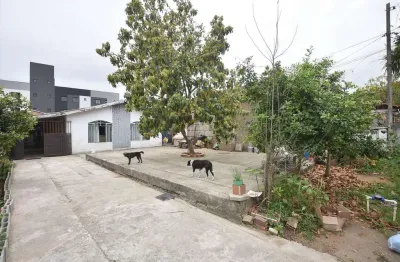 Terreno à venda na rua roraima, 1935, cajuru, curitiba, 396 m2 por r$ 490.000
