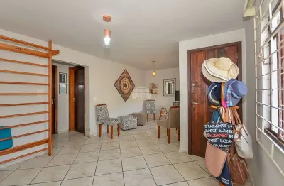 Casa com 3 quartos à venda na rua emílio bordenoski, 64, vista alegre, curitiba, 140 m2 por r$ 730.000
