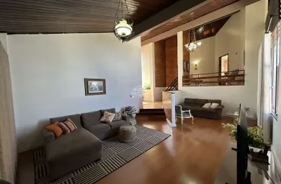 Casa com 3 quartos à venda na rua caetano munhoz da rocha, 897, jardim primavera, pato branco, 211 m2 por r$ 1.200.000