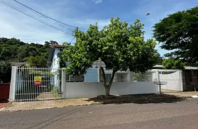 Casa com 3 quartos à venda na rua frederico sguarizzi, 307, industrial, pato branco, 158 m2 por r$ 379.000