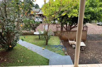 Casa com 5 quartos à venda na rua vinícius de morais, 605, fraron, pato branco, 170 m2 por r$ 470.000