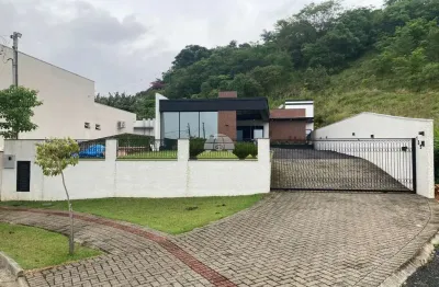 Casa com 2 quartos à venda na rua mauricio batista menosso, 155, industrial, pato branco, 160 m2 por r$ 880.000