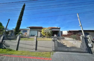 Casa com 3 quartos à venda na rua vereador santos vigano, 25, menino deus, pato branco, 152 m2 por r$ 850.000