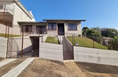 Casa com 4 quartos à venda na rua constante andreatta, 329, santa terezinha, pato branco, 140 m2 por r$ 690.000