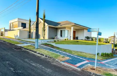 Casa com 3 quartos à venda na rua noel rosa, 302, menino deus, pato branco, 221 m2 por r$ 1.198.000