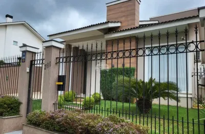 Casa com 3 quartos à venda na rua noel rosa, 380, menino deus, pato branco, 220 m2 por r$ 1.998.000