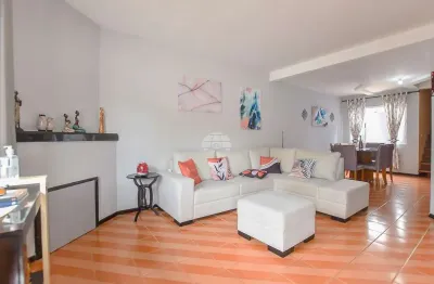 Casa com 3 quartos à venda na rua padre josé maurício, 18, tanguá, almirante tamandaré, 190 m2 por r$ 570.000