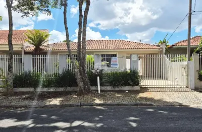 Casa com 3 quartos à venda na Rua Cruzeiro do Sul, 180, Centro, Pinhais, 480 m2 por R$ 1.090.000
