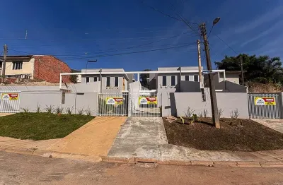 Casa com 3 quartos à venda na rua pedro costa, 06, jardim solimões, colombo, 58 m2 por r$ 319.000
