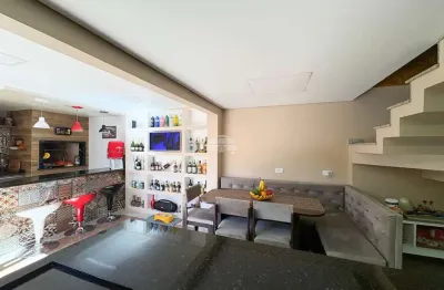 Casa com 3 quartos à venda na Rua da Pedreira, 45, Campo Pequeno, Colombo, 69 m2 por R$ 570.000