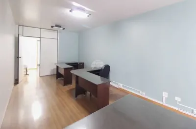 Sala comercial à venda na rua conselheiro laurindo, 809, centro, curitiba, 75 m2 por r$ 220.000