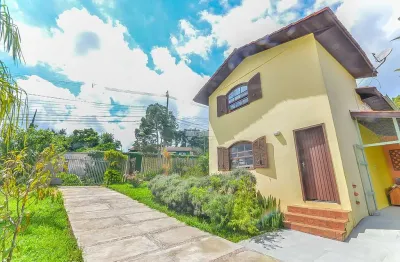 Casa com 2 quartos à venda na rua joão budel, 111, butiatuvinha, curitiba, 150 m2 por r$ 970.000