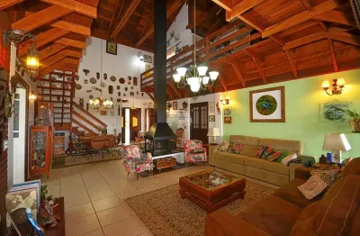 Chácara / sítio com 5 quartos à venda na rua das palmeiras, 212, colônia santa gabriela, almirante tamandaré, 533 m2 por r$ 3.300.000