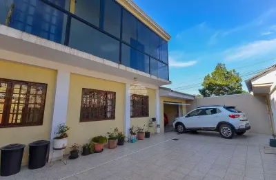 Casa com 4 quartos à venda na rua maria aparecida beruski, 204, barreirinha, curitiba, 197 m2 por r$ 870.000
