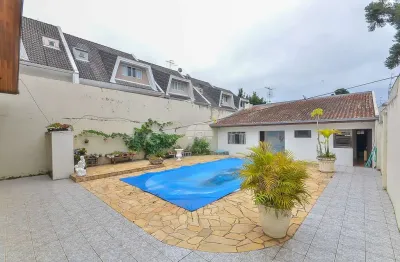 Casa com 4 quartos à venda na rua professor brazílio ovídio da costa, 938, portão, curitiba, 191 m2 por r$ 1.450.000