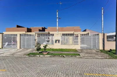 Casa com 3 quartos à venda na rua jorge silveira de souza, 229, guatupê, são josé dos pinhais, 61 m2 por r$ 450.000