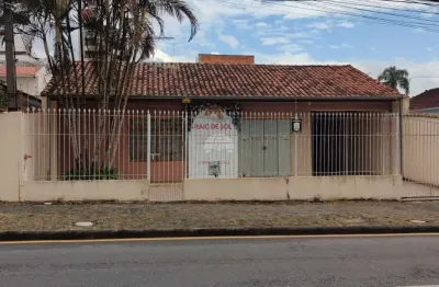 Casa com 3 quartos à venda na rua passos de oliveira, 830, centro, são josé dos pinhais, 103 m2 por r$ 950.000