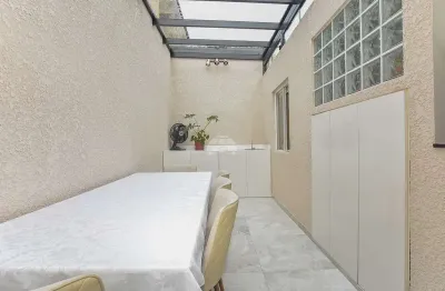 Casa em condomínio fechado com 2 quartos à venda na rua edvald ribas borba, 119, sítio cercado, curitiba, 35 m2 por r$ 320.000