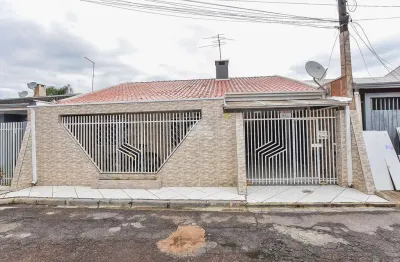 Casa com 2 quartos à venda na Rua da Lua, 185, Sítio Cercado, Curitiba, 60 m2 por R$ 399.000