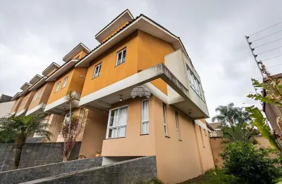 Casa em condomínio fechado com 2 quartos à venda na rua valentin harkot, 160, campina do siqueira, curitiba, 162 m2 por r$ 790.000