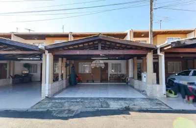 Casa em condomínio fechado com 3 quartos à venda na rua irineu chempcek, 139, estação, araucária, 120 m2 por r$ 380.000