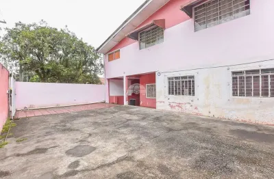 Casa com 7 quartos à venda na rua moisés ferreira, 191, pinheirinho, curitiba, 250 m2 por r$ 500.000