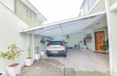 Casa em condomínio fechado com 3 quartos à venda na rua major inácio gomes da costa, 65, uberaba, curitiba, 125 m2 por r$ 680.000