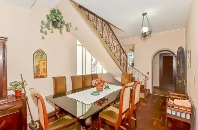 Casa com 4 quartos à venda na rua edmundo alberto mercer, 272, tingui, curitiba, 205 m2 por r$ 1.250.000