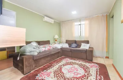 Casa com 3 quartos à venda na rua juarez antônio mattei, 676, xaxim, curitiba, 60 m2 por r$ 270.000