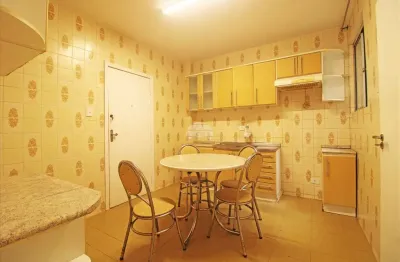 Apartamento com 3 quartos para alugar na rua paraíba, 3422, portão, curitiba, 74 m2 por r$ 1.800