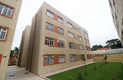 Apartamento com 3 quartos para alugar na Rua Maestro Carlos Frank, 2391, Boqueirão, Curitiba, 47 m2 por R$ 1.500