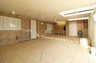 Casa com 2 quartos para alugar na rua cidade de maria helena, 629, cidade industrial, curitiba, 65 m2 por r$ 1.750