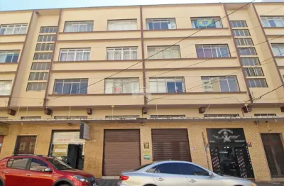 Ponto comercial para alugar na rua paula gomes, 140, são francisco, curitiba, 55 m2 por r$ 2.100